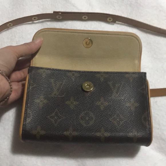 louis vuitton florentine fanny pack